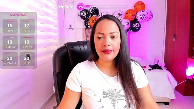 Snapshot of Danna_Ramiirez chatting on October 27, 2025, 6:53 pm Danna Ramiirez online show from October 27, 2025, 6:53 pm