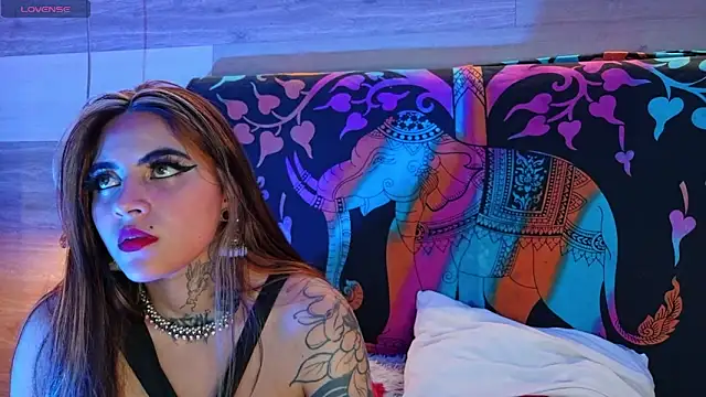 Snapshot of Cori_Paige chatting on March 5, 2026, 3:36 am Cori Paige online show from March 5, 2026, 3:36 am