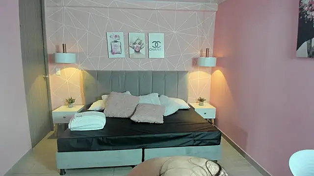 Snapshot of zara__sweet chatting on November 11, 2025, 1:17 pm zara sweet online show from November 11, 2025, 1:17 pm