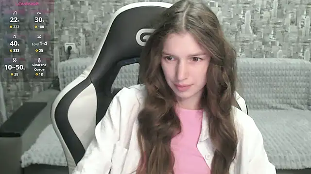 MissMiaCutie online show from September 29, 2025, 12:22 pm