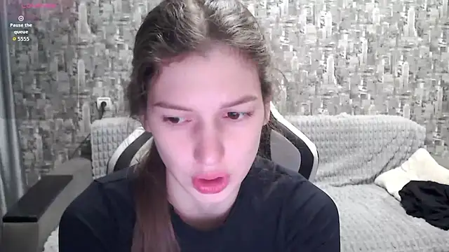 MissMiaCutie online show from September 30, 2025, 11:16 am