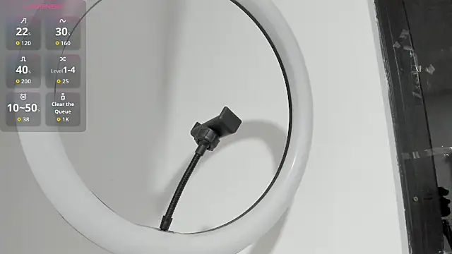 Snapshot of Kylie2211 chatting on March 12, 2026, 1:33 am Kylie2211 online show from March 12, 2026, 1:33 am