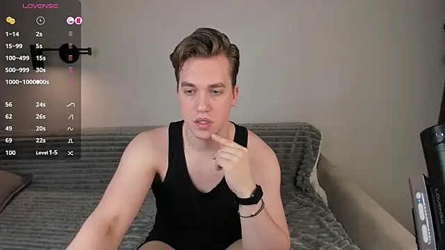 Snapshot of AustinButler chatting on December 27, 2024, 7:57 pm AustinButler online show from December 27, 2024, 7:57 pm