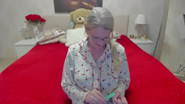 Snapshot of irinamaux chatting on March 14, 2025, 7:23 pm irinamaux online show from March 14, 2025, 7:23 pm