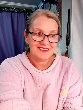 irinamaux online show from January 5, 2026, 5:27 pm