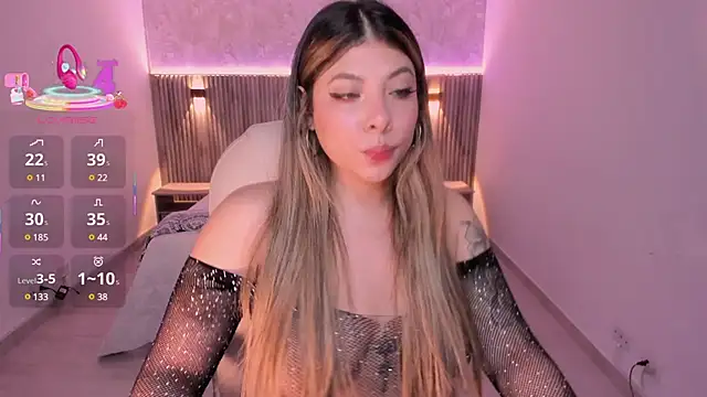 Snapshot of celeste_rosse chatting on March 19, 2025, 3:20 am celeste rosse online show from March 19, 2025, 3:20 am