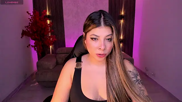 Snapshot of celeste_rosse chatting on March 12, 2025, 3:13 am celeste rosse online show from March 12, 2025, 3:13 am