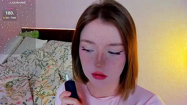 Snapshot of lexxxxxxi chatting on February 19, 2026, 6:05 pm lexxxxxxi online show from February 19, 2026, 6:05 pm