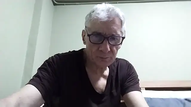 BIGUNCUTHARDCOCK online show from October 16, 2025, 2:36 pm