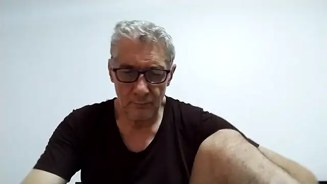 Snapshot of BIGUNCUTHARDCOCK chatting on February 16, 2026, 12:42 am BIGUNCUTHARDCOCK online show from February 16, 2026, 12:42 am