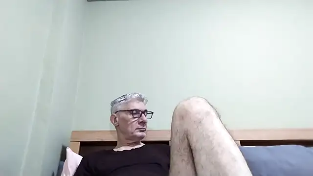 BIGUNCUTHARDCOCK online show from October 14, 2025, 2:12 am