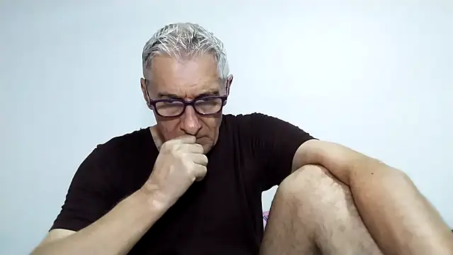 BIGUNCUTHARDCOCK online show from April 26, 2026, 1:36 am