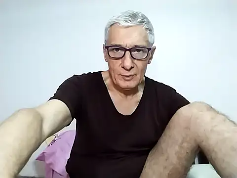 BIGUNCUTHARDCOCK online show from March 24, 2026, 2:44 am