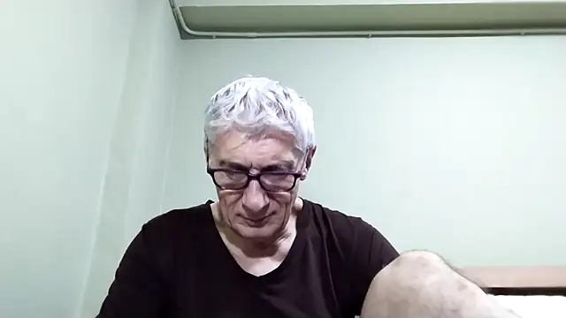 BIGUNCUTHARDCOCK online show from November 8, 2025, 1:09 am