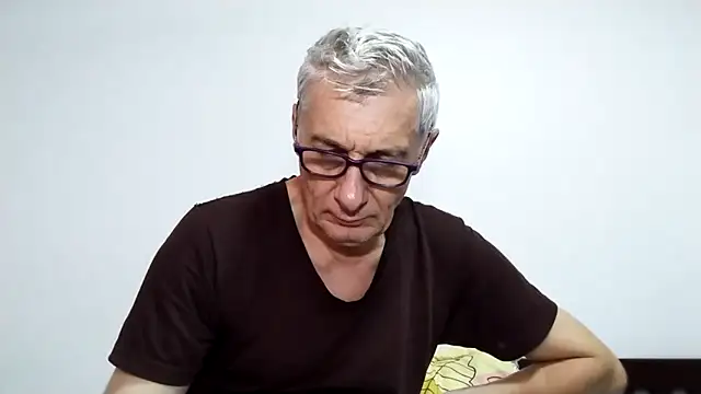 Snapshot of BIGUNCUTHARDCOCK chatting on February 7, 2026, 12:51 am BIGUNCUTHARDCOCK online show from February 7, 2026, 12:51 am