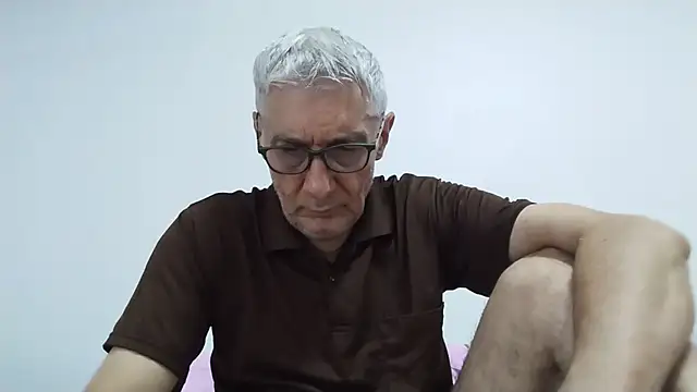 BIGUNCUTHARDCOCK online show from May 25, 2026, 12:32 am