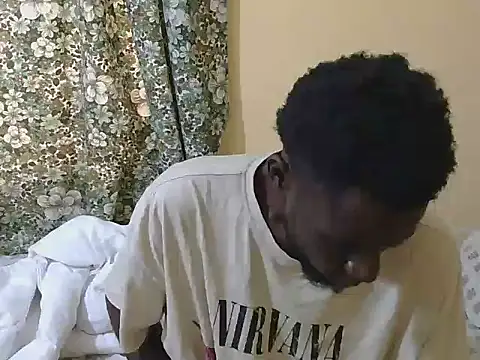 Snapshot of large_blackdick chatting on September 15, 2025, 1:00 pm large blackdick online show from September 15, 2025, 1:00 pm