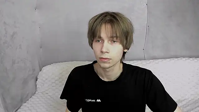 Snapshot of Makentoshi_ chatting on September 11, 2025, 7:30 am Makentoshi online show from September 11, 2025, 7:30 am