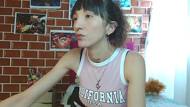Snapshot of Sakura_and_yuki chatting on March 20, 2025, 5:15 pm Sakura and yuki online show from March 20, 2025, 5:15 pm