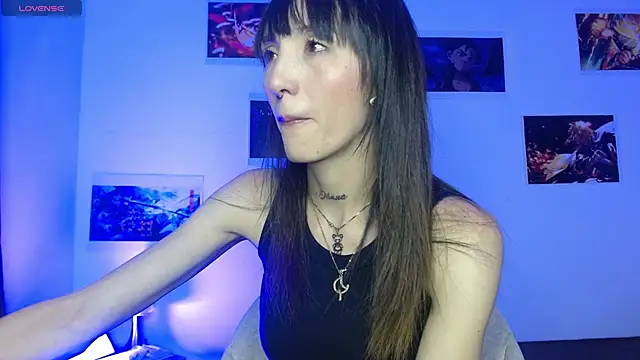 Snapshot of Sakura_and_yuki chatting on December 30, 2024, 5:44 pm Sakura and yuki online show from December 30, 2024, 5:44 pm