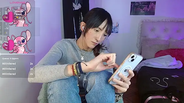 Snapshot of Sakura_and_yuki chatting on January 13, 2025, 6:16 pm Sakura and yuki online show from January 13, 2025, 6:16 pm