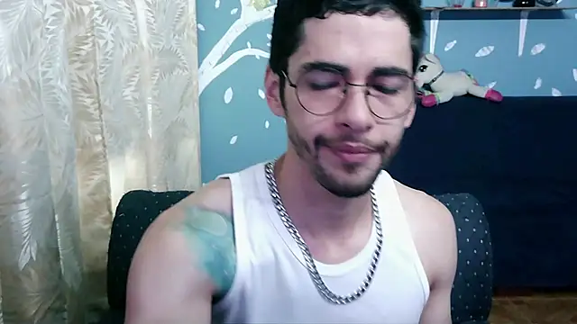 ponzothc online show from October 11, 2025, 8:54 pm