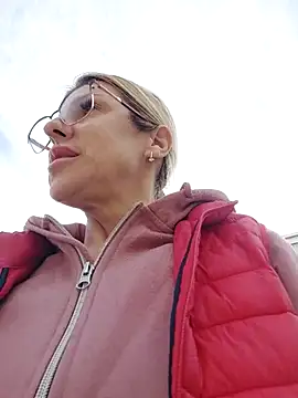 blondyruby online show from February 3, 2026, 9:25 am