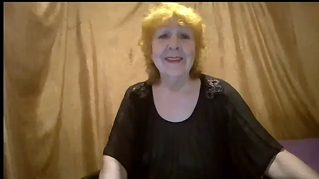  Estelitta 5 online show from August 4, 2026, 5:28 pm