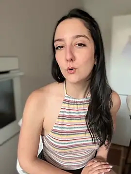 Snapshot of _Juliette chatting on March 28, 2026, 1:01 pm Juliette online show from March 28, 2026, 1:01 pm