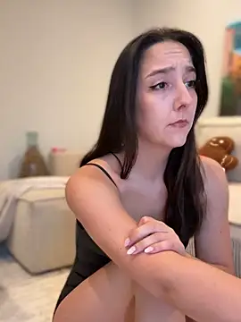 Snapshot of _Juliette chatting on December 5, 2025, 4:16 pm Juliette online show from December 5, 2025, 4:16 pm