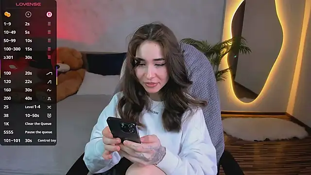 ashleyro1 online show from March 6, 2026, 1:17 pm