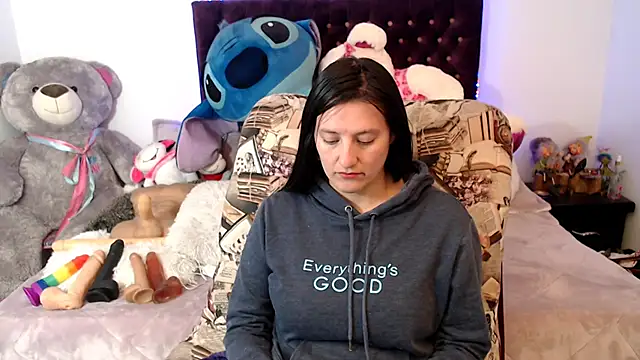 Snapshot of Lorenahot_06 chatting on February 24, 2026, 6:53 pm Lorenahot 06 online show from February 24, 2026, 6:53 pm