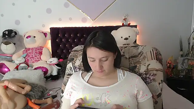 Snapshot of Lorenahot_06 chatting on March 11, 2025, 5:46 pm Lorenahot 06 online show from March 11, 2025, 5:46 pm