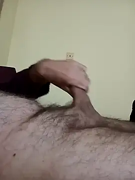 Snapshot of OfficeDad chatting on September 23, 2025, 4:03 pm OfficeDad online show from September 23, 2025, 4:03 pm