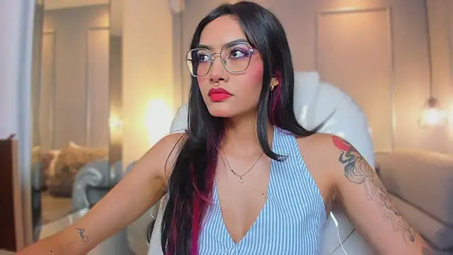 AzuraKindong online show from February 16, 2026, 7:23 pm