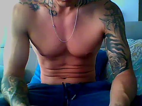 Snapshot of Skater29xx2 chatting on March 10, 2025, 5:18 pm Skater29xx2 online show from March 10, 2025, 5:18 pm