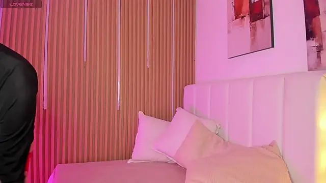 Snapshot of Tomy_Rox chatting on March 25, 2026, 8:19 pm Tomy Rox online show from March 25, 2026, 8:19 pm