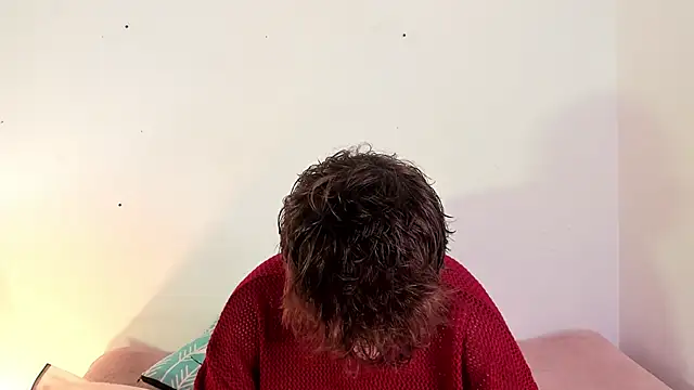 Snapshot of Tomy_Rox chatting on November 14, 2025, 8:34 pm Tomy Rox online show from November 14, 2025, 8:34 pm