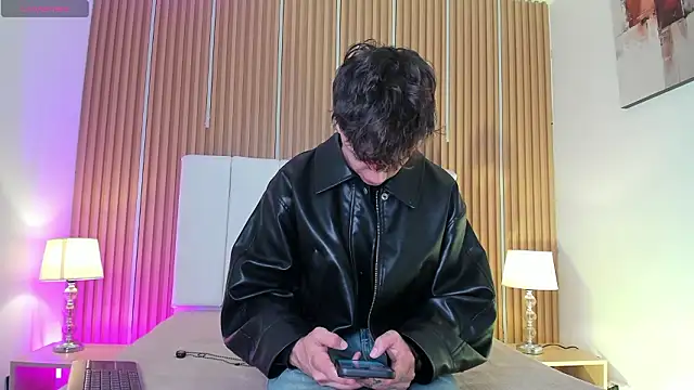 Snapshot of Tomy_Rox chatting on March 23, 2026, 8:19 pm Tomy Rox online show from March 23, 2026, 8:19 pm