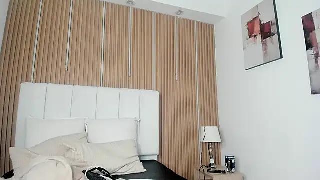 Snapshot of Tomy_Rox chatting on March 27, 2026, 8:32 pm Tomy Rox online show from March 27, 2026, 8:32 pm