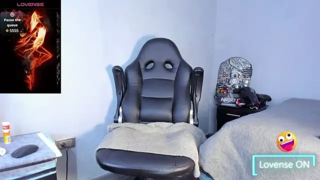 Dancelwashington online show from March 15, 2026, 6:59 pm