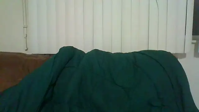 Snapshot of ExoticVibes69 chatting on October 21, 2025, 11:04 pm ExoticVibes69 online show from October 21, 2025, 11:04 pm