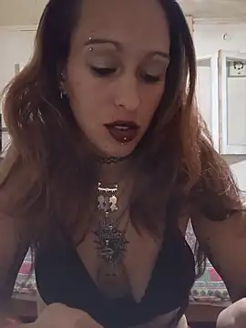 Snapshot of Zorrita_Fox chatting on February 2, 2026, 12:53 am Zorrita Fox online show from February 2, 2026, 12:53 am