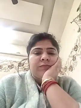 Snapshot of Husnpari20 chatting on February 6, 2026, 7:15 am Husnpari20 online show from February 6, 2026, 7:15 am