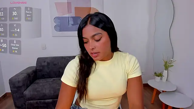 amandaconner online show from October 3, 2025, 7:15 pm