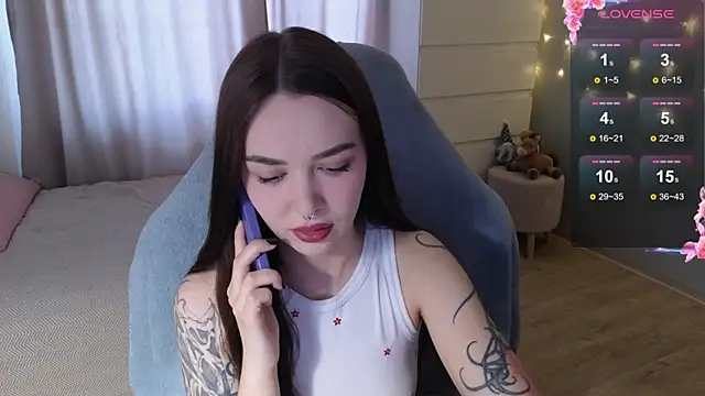 Snapshot of kate_leoo chatting on April 13, 2026, 12:20 pm kate leoo online show from April 13, 2026, 12:20 pm