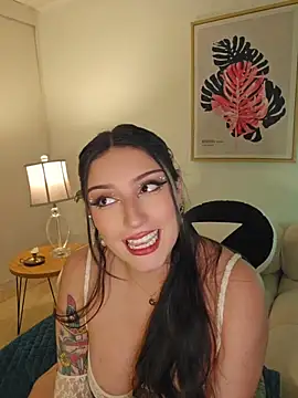 freya bella  online show from June 12, 2026, 10:57 am