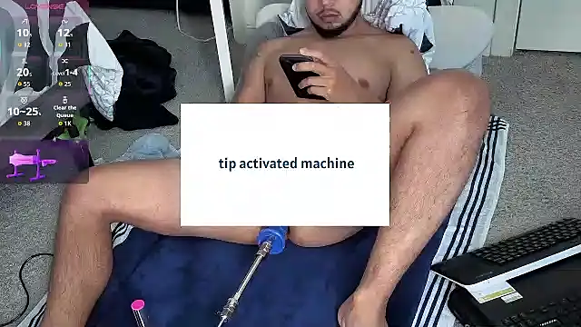 Snapshot of berriess_ chatting on March 22, 2026, 8:21 pm berriess online show from March 22, 2026, 8:21 pm