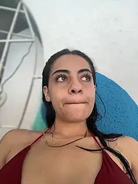 Snapshot of hannacruzsj chatting on December 5, 2025, 6:50 pm hannacruzsj online show from December 5, 2025, 6:50 pm