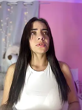 Snapshot of hannacruzsj chatting on December 19, 2025, 7:38 pm hannacruzsj online show from December 19, 2025, 7:38 pm